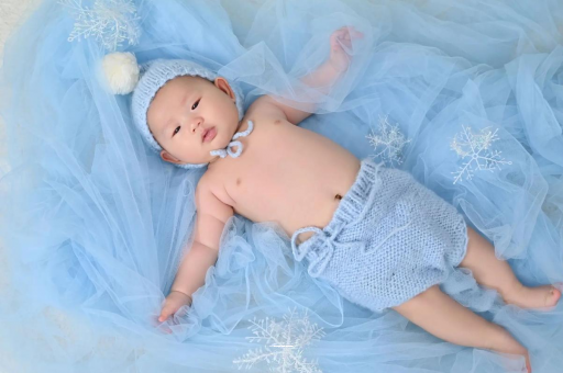 塔城宝宝奶粉喝到几岁